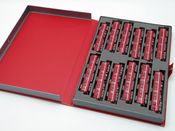 赤色の12両用車両ケースB(グレーウレタン) [YP-882]