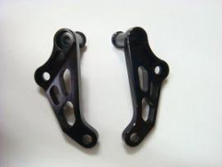 アルミフロントシャーシブレース(ブラック)(ドリパケ用) [KN-DP08BK]