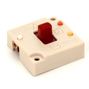 選択スイッチ(赤) [24-831]]