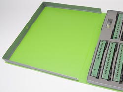 ライトグリーンの10両用車両ケースB [YP-960]