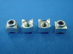 M3.5爪付四角ナイロンナット(限定販売品) 4個入り [N20335]