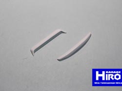 ミニッツ GT-R R34 ルーフ&トランクスポイラー Ver.1(未塗装) [GHA130]