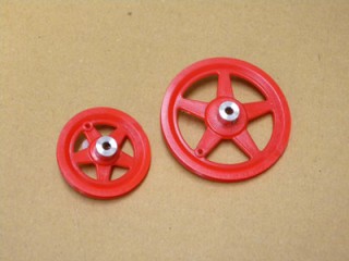 輪ゴムプラプーリー(小) 2mm穴 [11003]