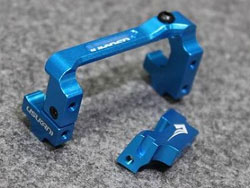 マルチファンクションアジャスタブルアルミサーボホルダー(タミヤブルー) [US88103-TB]
