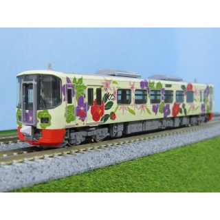 えちごトキめき鉄道「3市の花号」ET122-8 [16011-9]]
