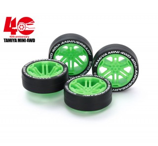 ミニ四駆40周年記念スーパ-ハードローハイトタイヤ&12本スポークホイール [95640]]