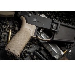 BCM ガンファイターグリップMOD3 FDE [BCM-GFG-Mod3-FDE]]